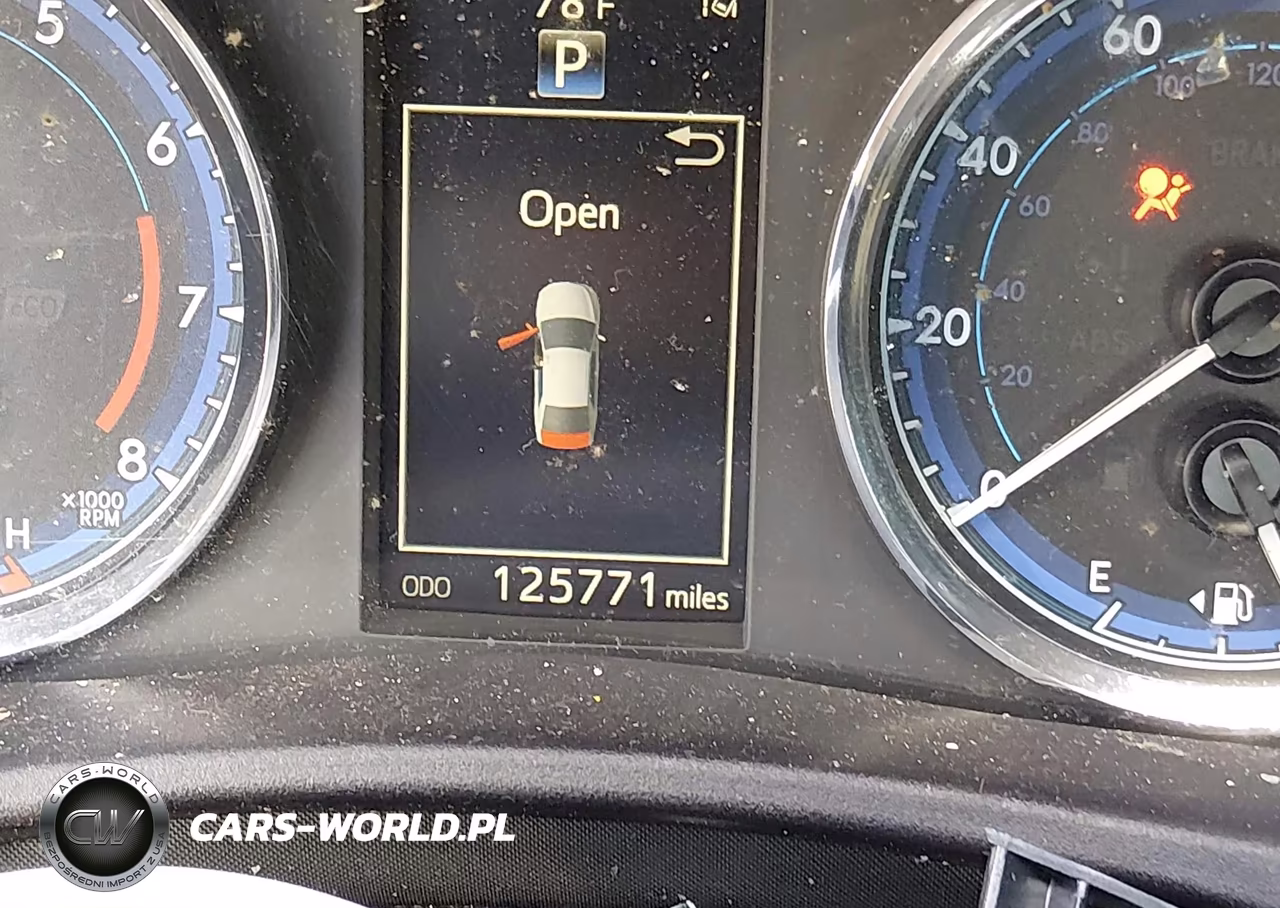 2018 Toyota Corolla Se VIN:2T1BURHE2JC017178 - 16