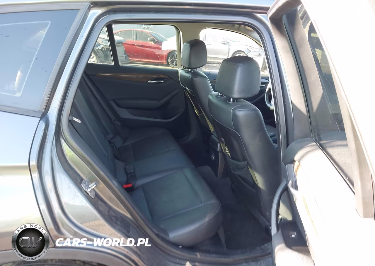 2015 BMW X1 xDrive35I VIN:WBAVM5C55FVV94480 - 8