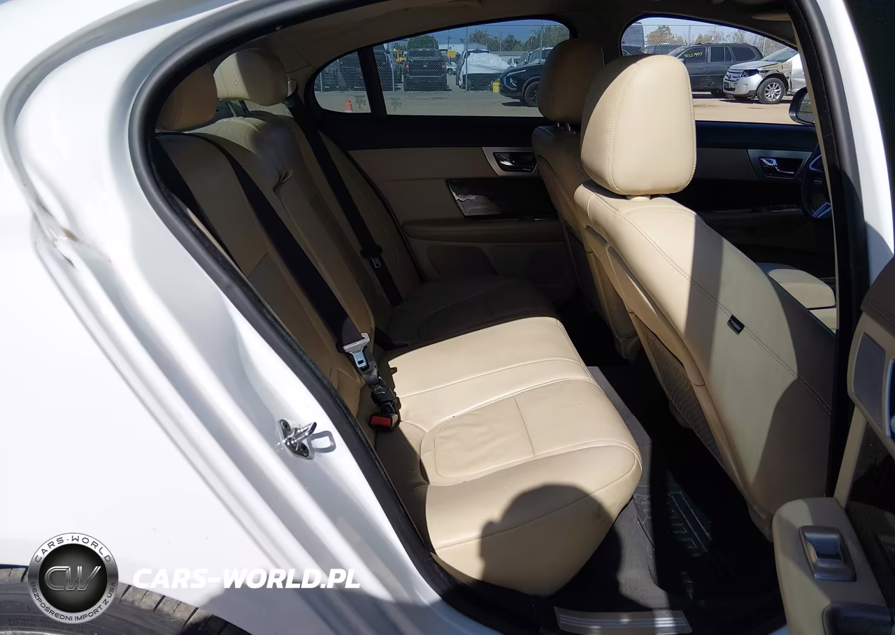 2014 Jaguar Xf V6 Sc VIN:SAJWJ0EFXE8U26342 - 8