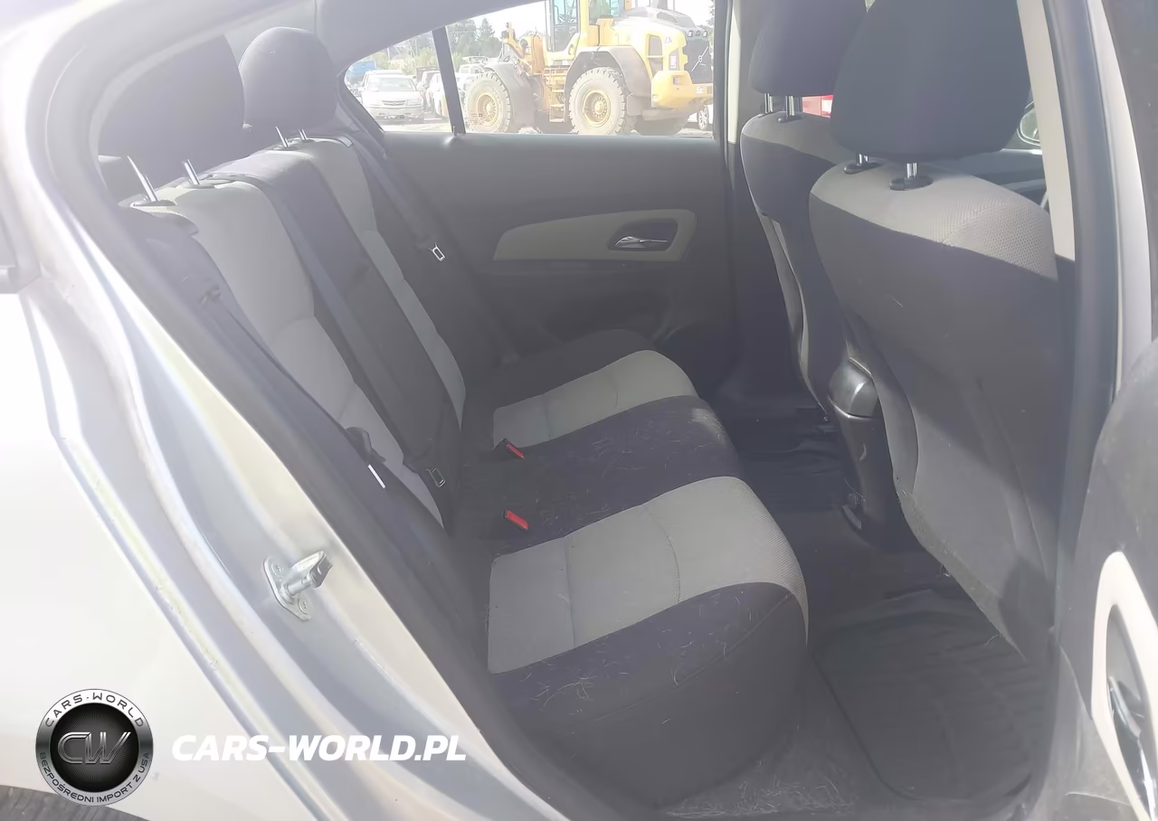 2014 Chevrolet Cruze Ls Auto VIN:1G1PA5SG0E7202590 - 8