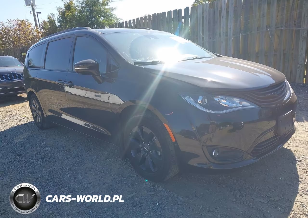2019 Chrysler Pacifica Hybrid Limited