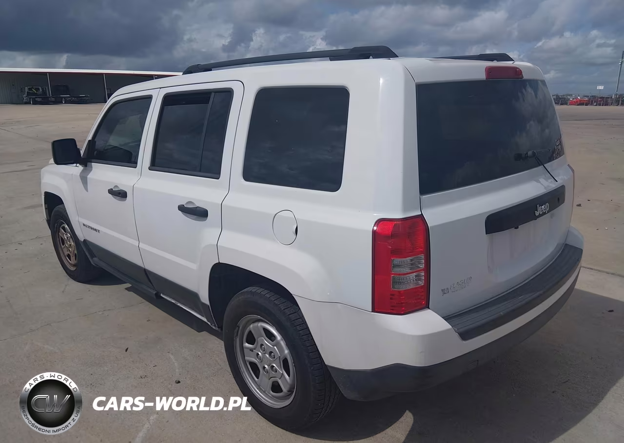 2015 Jeep Patriot Sport VIN:1C4NJPBB6FD241704 - 3
