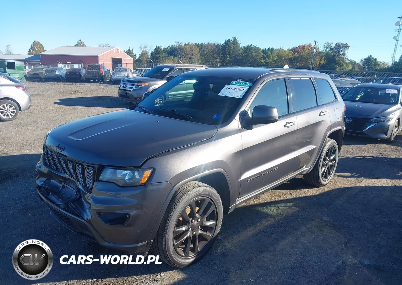 2018 Jeep Grand Cherokee Altitude 4X4 VIN:1C4RJFAG3JC225936 - 2