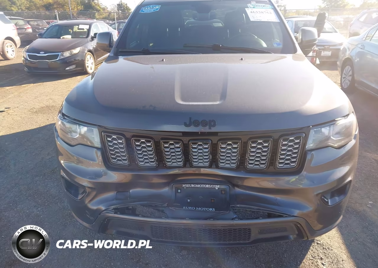 2018 Jeep Grand Cherokee Altitude 4X4 VIN:1C4RJFAG3JC225936 - 6
