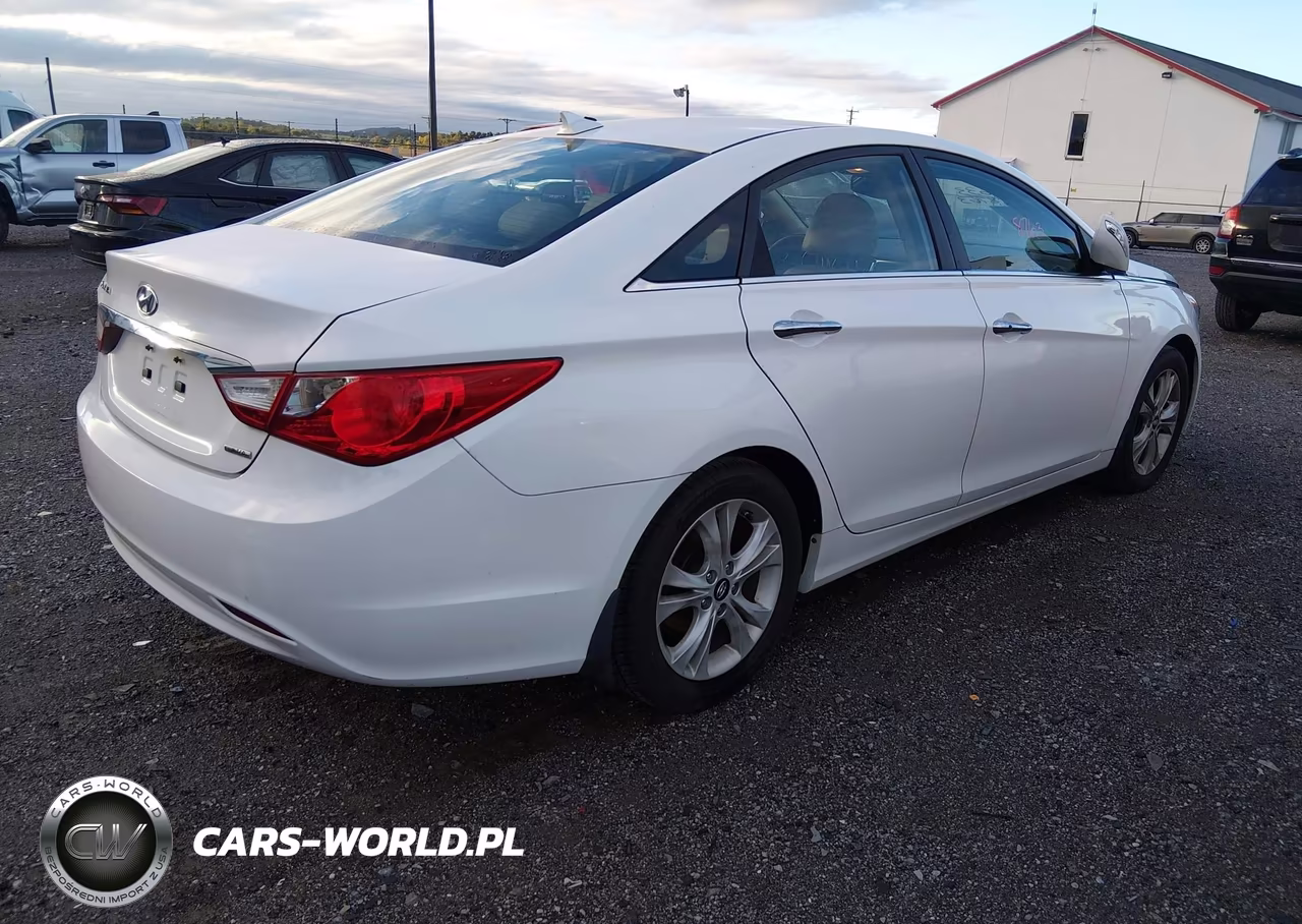 2013 Hyundai Sonata Limited VIN:5NPEC4AC6DH680444 - 4