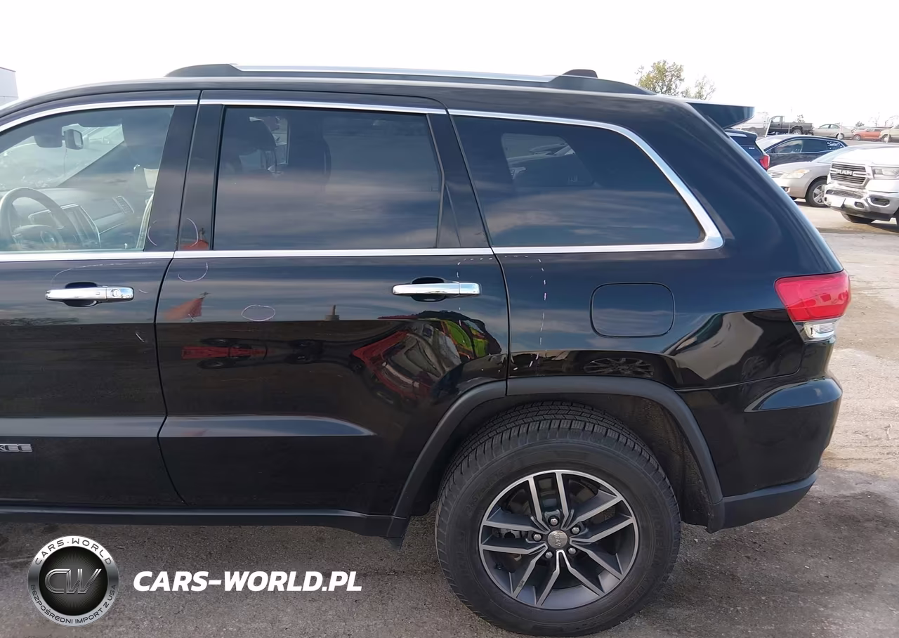2018 Jeep Grand Cherokee Limited 4X4 VIN:1C4RJFBGXJC476600 - 17