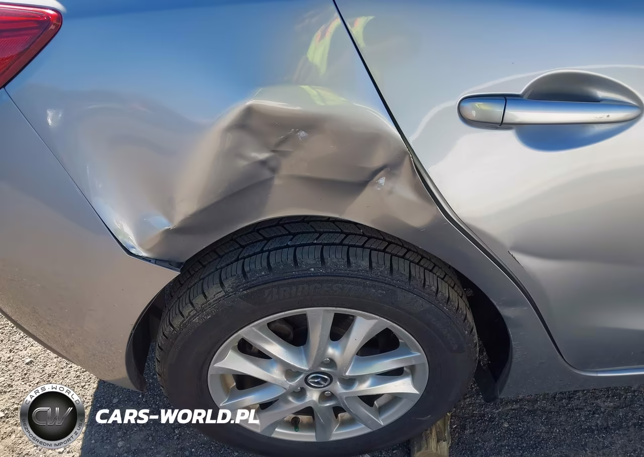 2016 Mazda Mazda3 I Touring VIN:3MZBM1M76GM257517 - 18