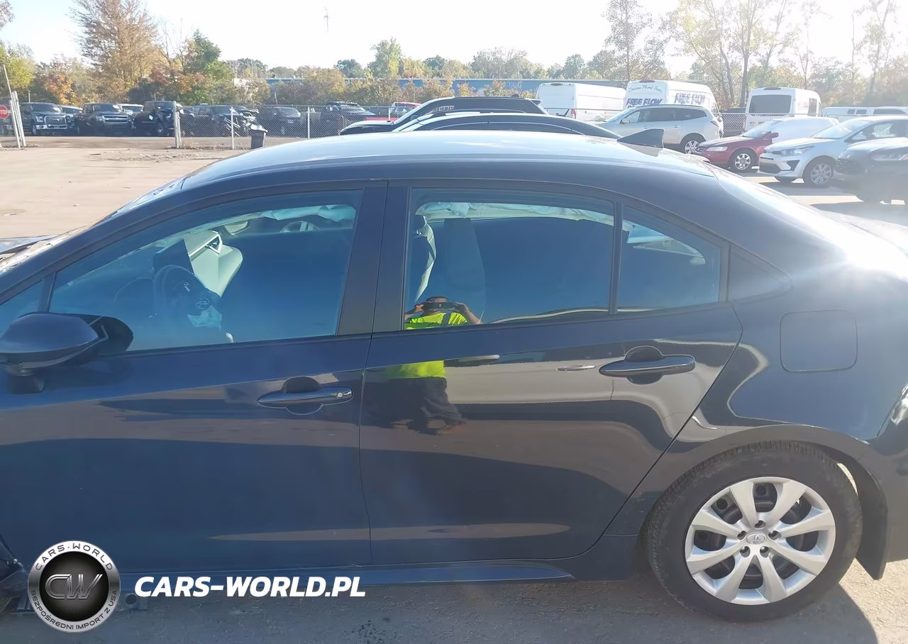 2025 Toyota Corolla Le VIN:5YFB4MDEXSP232334 - 15