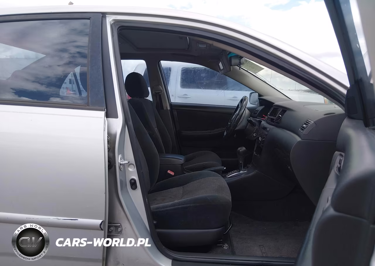 2007 Toyota Corolla S VIN:1NXBR32E97Z835831 - 5