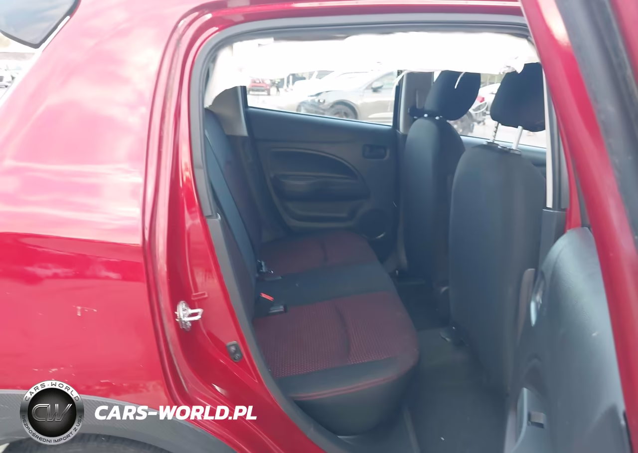 2024 Mitsubishi Mirage Black Edition VIN:ML32AWHJ9RH002708 - 8