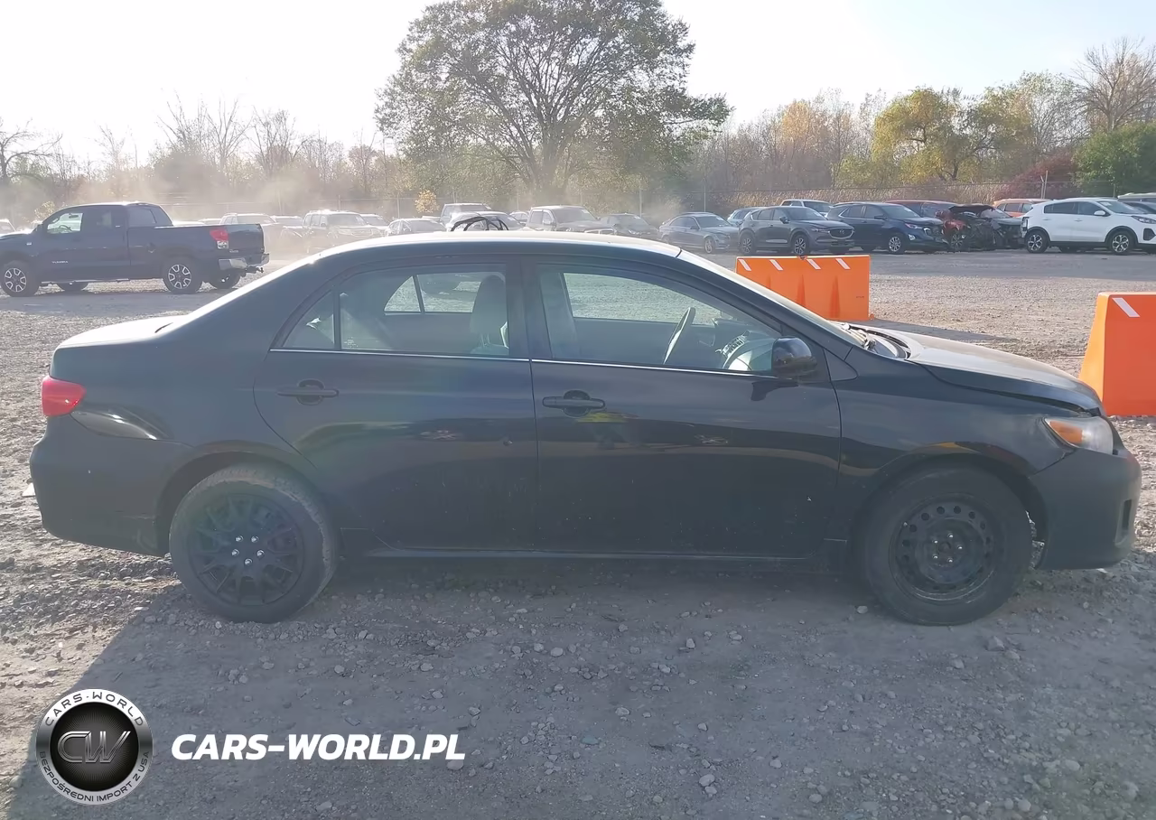 2013 Toyota Corolla Le VIN:2T1BU4EE0DC925253 - 13
