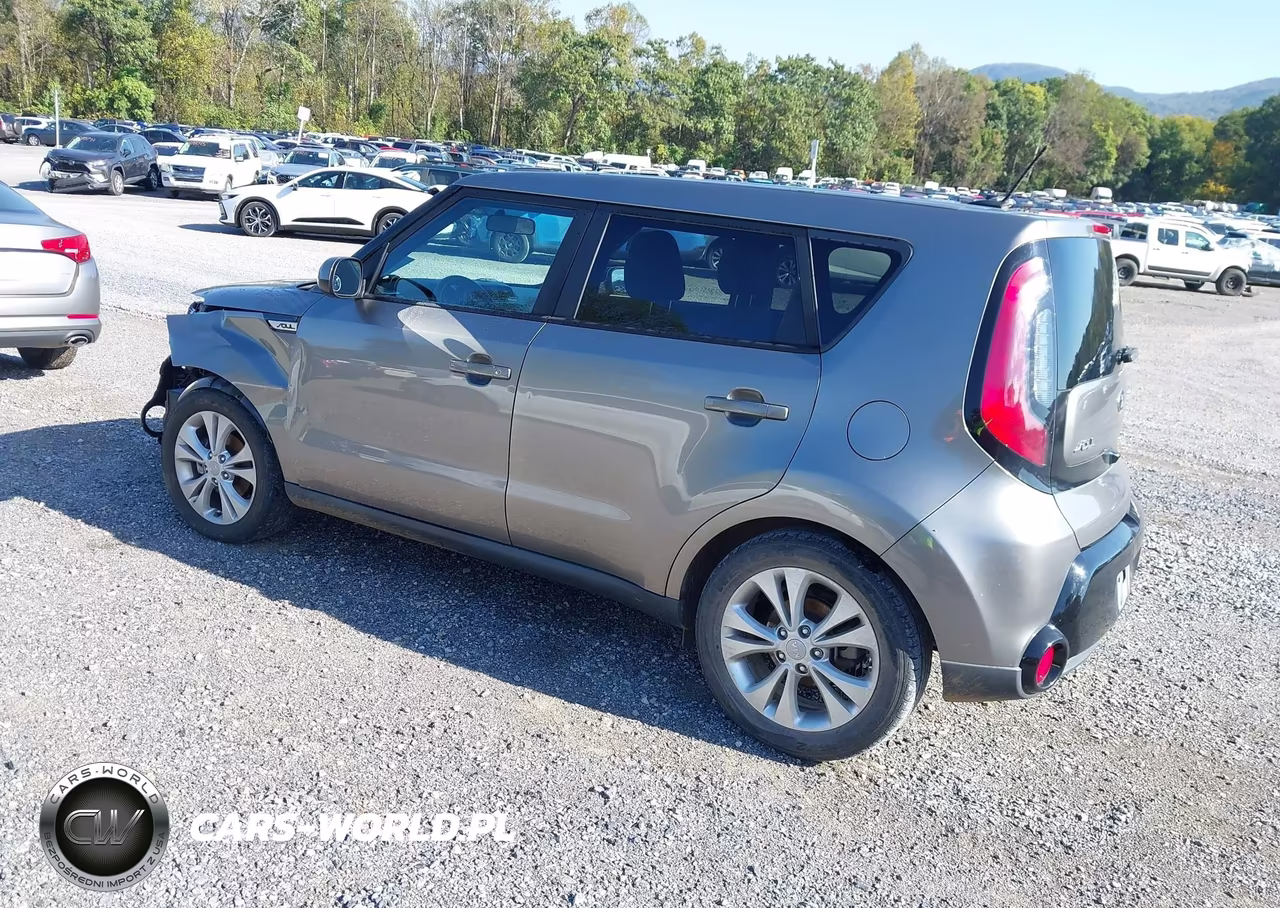 2016 Kia Soul + VIN:KNDJP3A58G7317327 - 3
