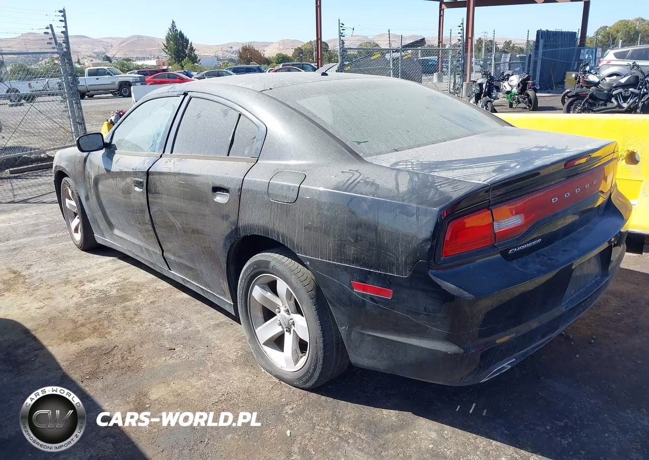 2011 Dodge Charger VIN:2B3CL3CGXBH531138 - 3