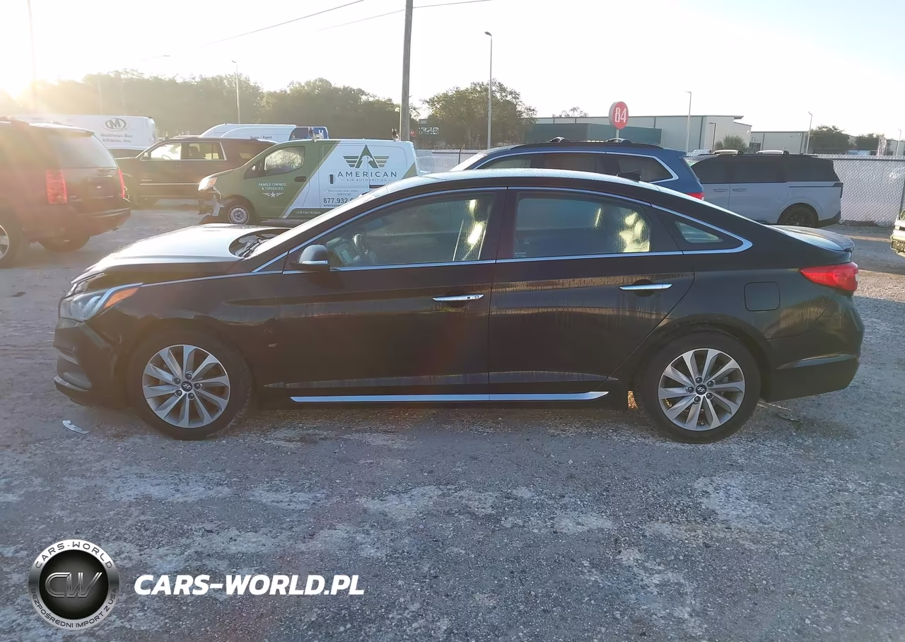 2015 Hyundai Sonata Sport VIN:5NPE34AF3FH050880 - 14