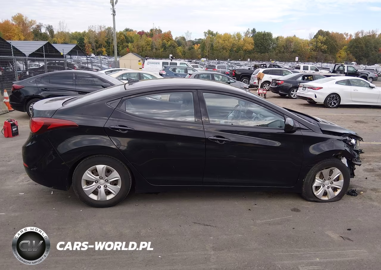 2016 Hyundai Elantra Se VIN:KMHDH4AE3GU576000 - 13