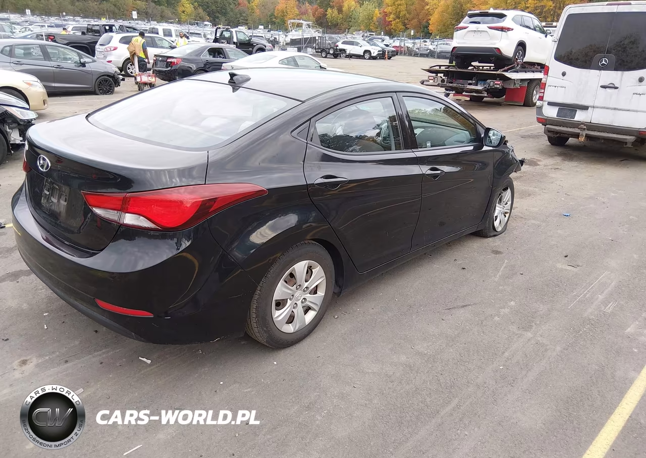 2016 Hyundai Elantra Se VIN:KMHDH4AE3GU576000 - 4