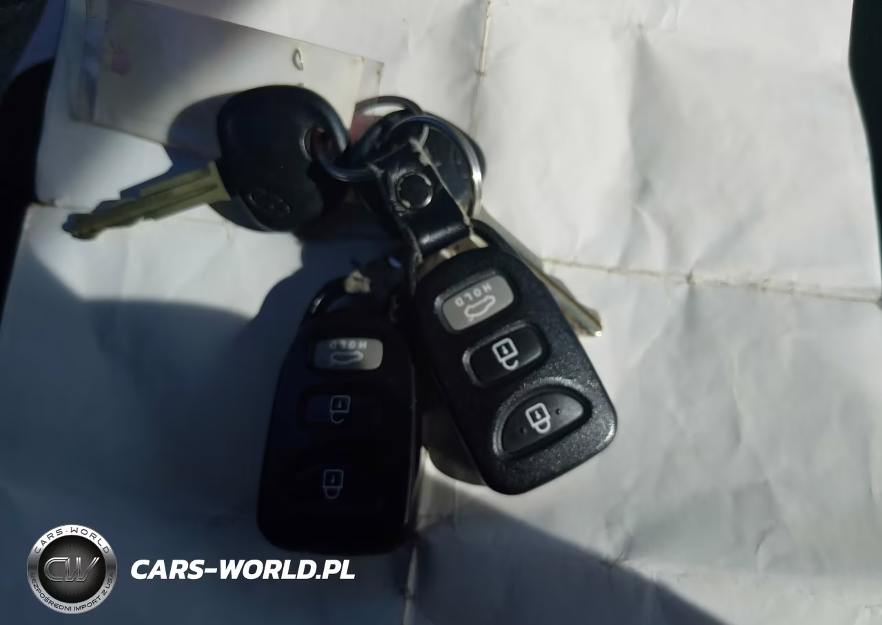 2011 Hyundai Elantra Limited VIN:5NPDH4AE6BH075996 - 11