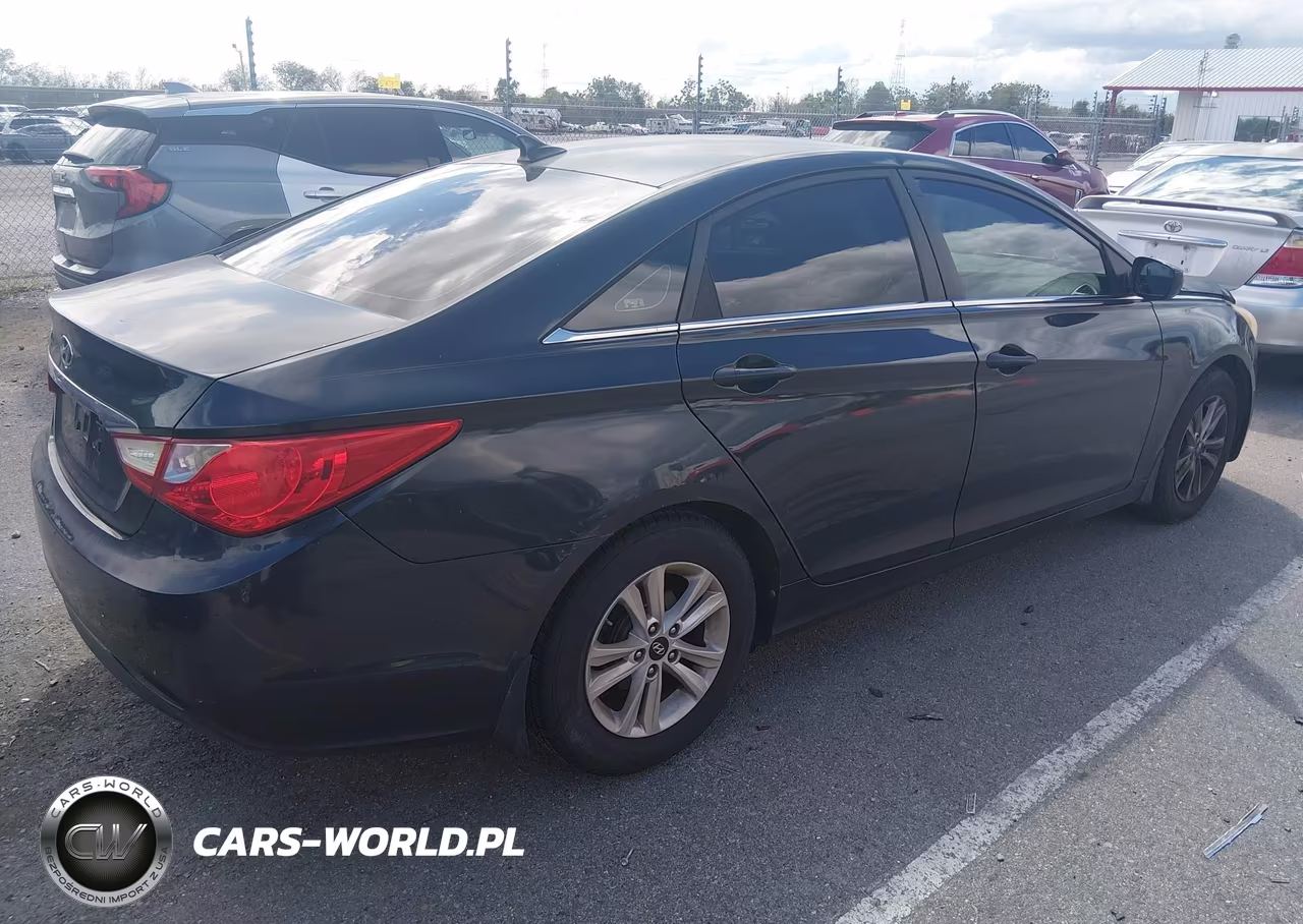 2011 Hyundai Sonata Gls VIN:5NPEB4AC9BH060820 - 4