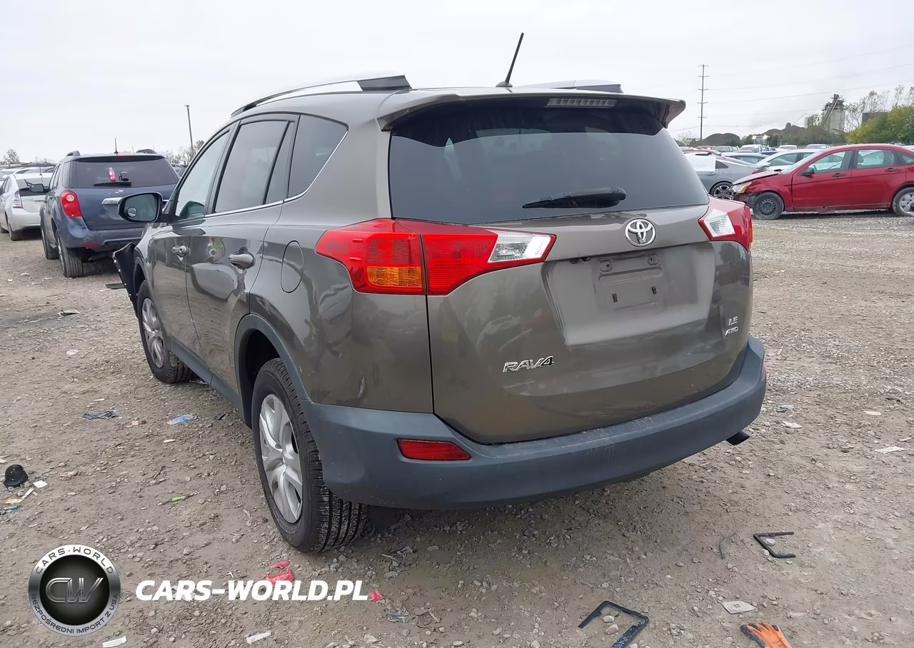 2015 Toyota Rav4 Le VIN:2T3BFREV6FW249570 - 3