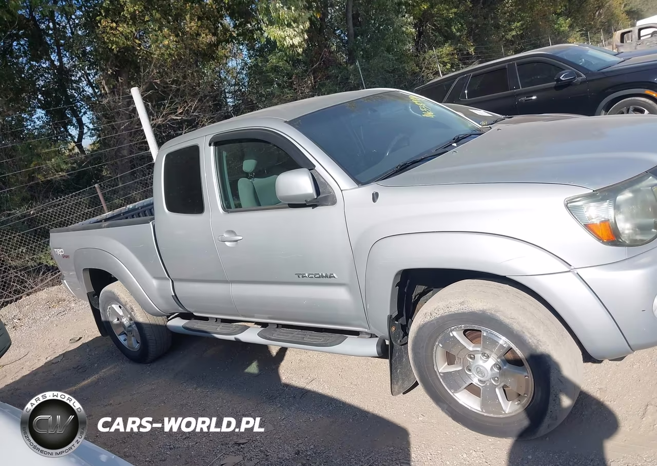 2010 Toyota Tacoma Base V6 VIN:5TEUU4EN3AZ703806 - 13