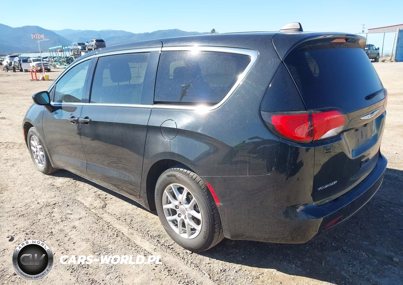 2023 Chrysler Voyager Lx VIN:2C4RC1CG2PR567243 - 3