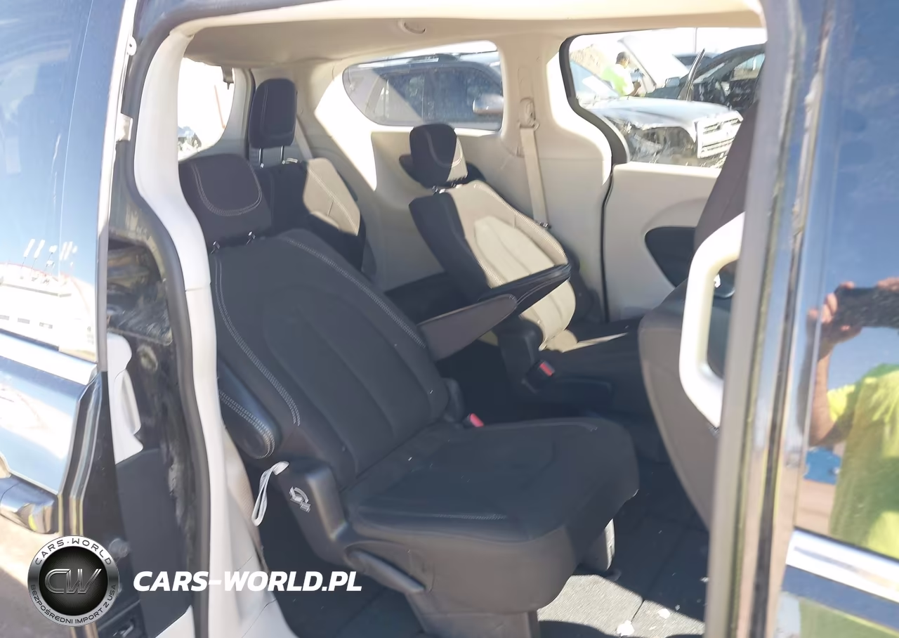 2023 Chrysler Voyager Lx VIN:2C4RC1CG2PR567243 - 8