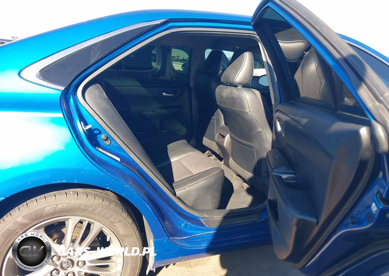 2017 Toyota Camry Se VIN:4T1BF1FK2HU743572 - 8