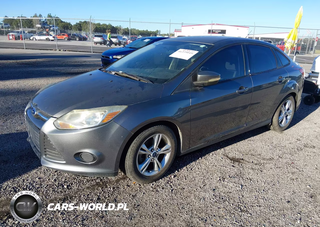 2014 Ford Focus Se VIN:1FADP3F24EL387025 - 2