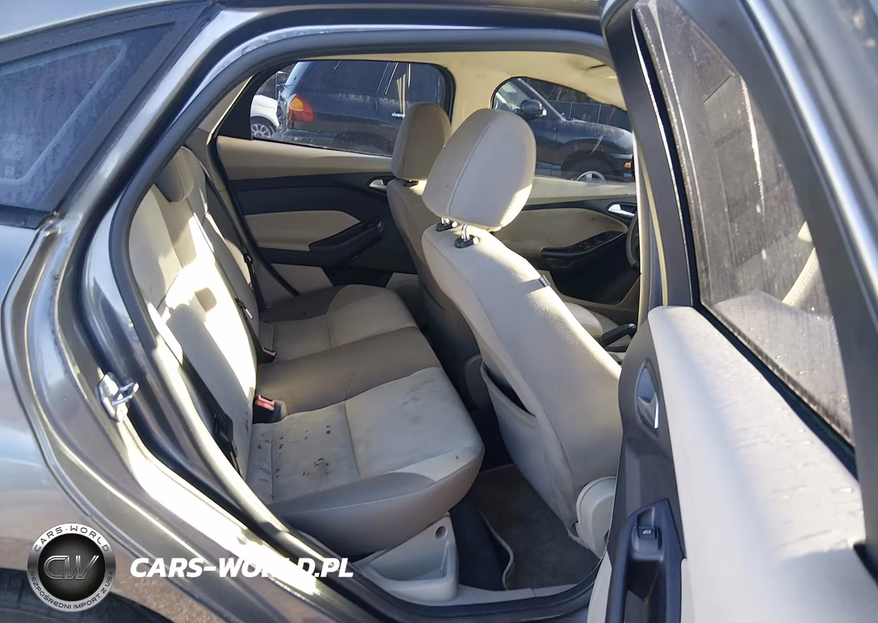 2014 Ford Focus Se VIN:1FADP3F24EL387025 - 8