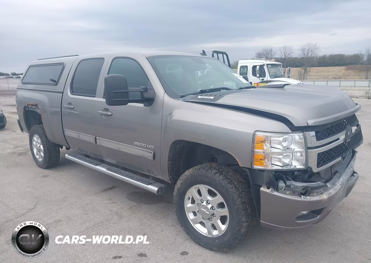 2013 Chevrolet Silverado 2500Hd Ltz – zdjęcie 1 z 17