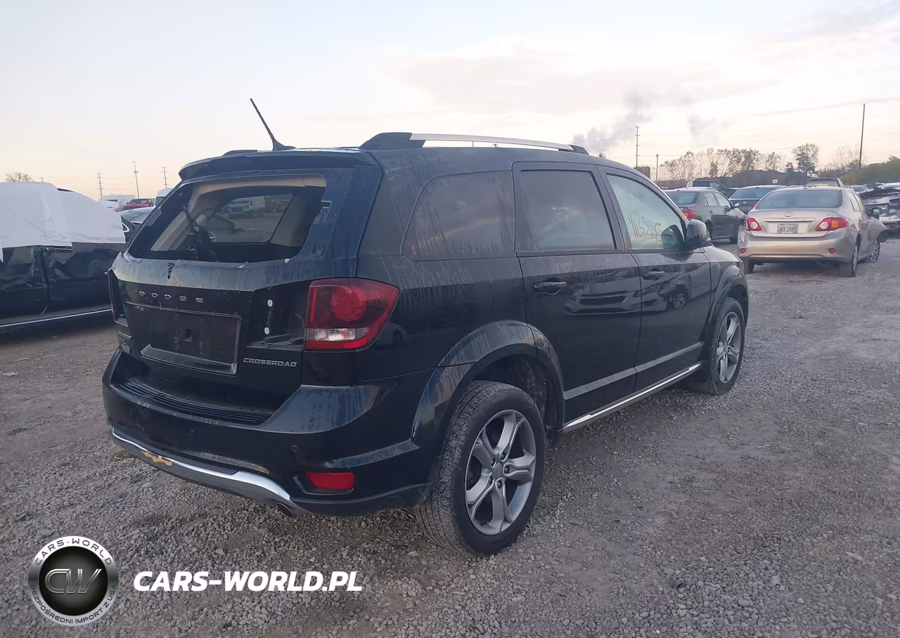 2017 Dodge Journey Crossroad Awd VIN:3C4PDDGG8HT696098 - 4