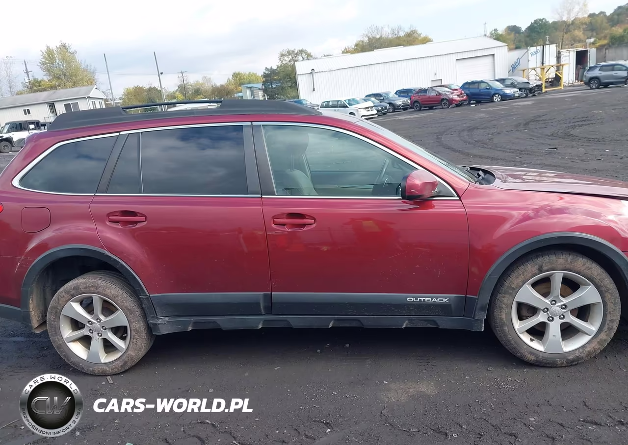 2014 Subaru Outback 2.5I Premium VIN:4S4BRBCC6E3235116 - 13