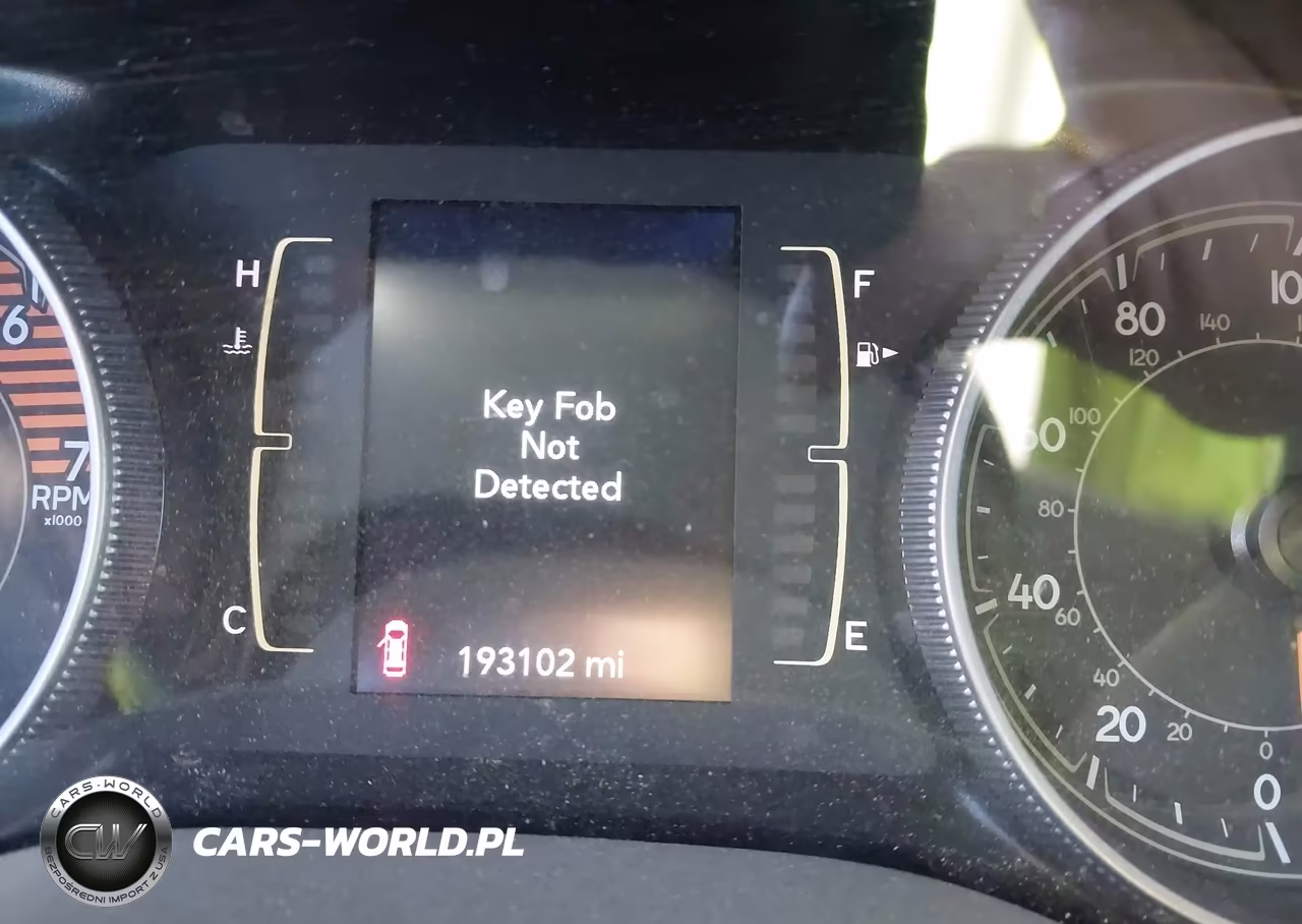 2019 Jeep Cherokee Altitude Fwd VIN:1C4PJLLN8KD298006 - 14