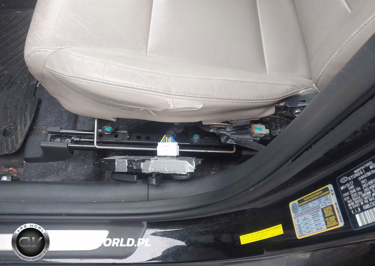 2017 Hyundai Tucson Limited VIN:KM8J3CA25HU502645 - 6