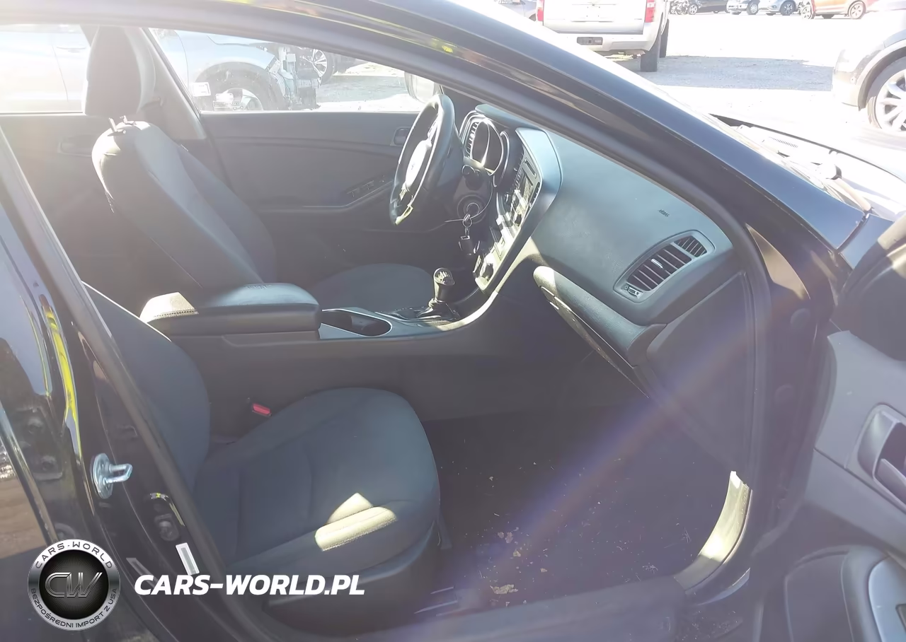 2015 Kia Optima Lx VIN:5XXGM4A78FG389662 - 5