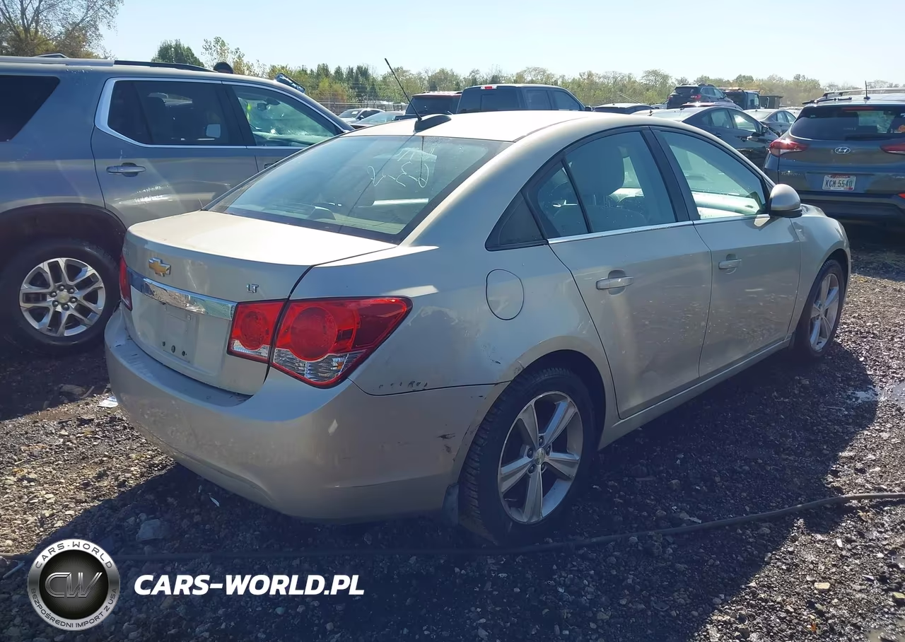 2015 Chevrolet Cruze 2Lt Auto VIN:1G1PE5SB0F7206083 - 4