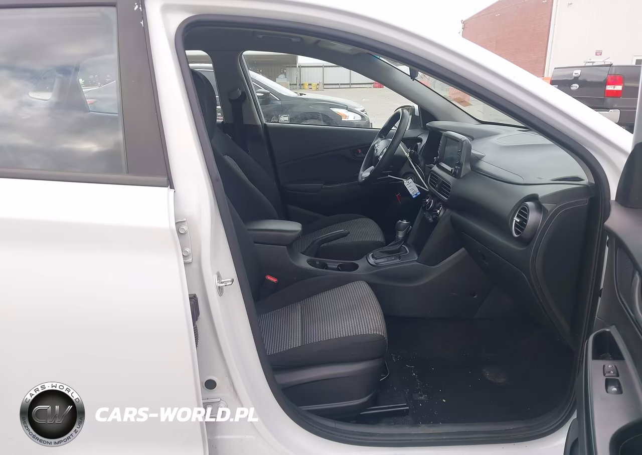 2019 Hyundai Kona Se VIN:KM8K12AA0KU235983 - 5
