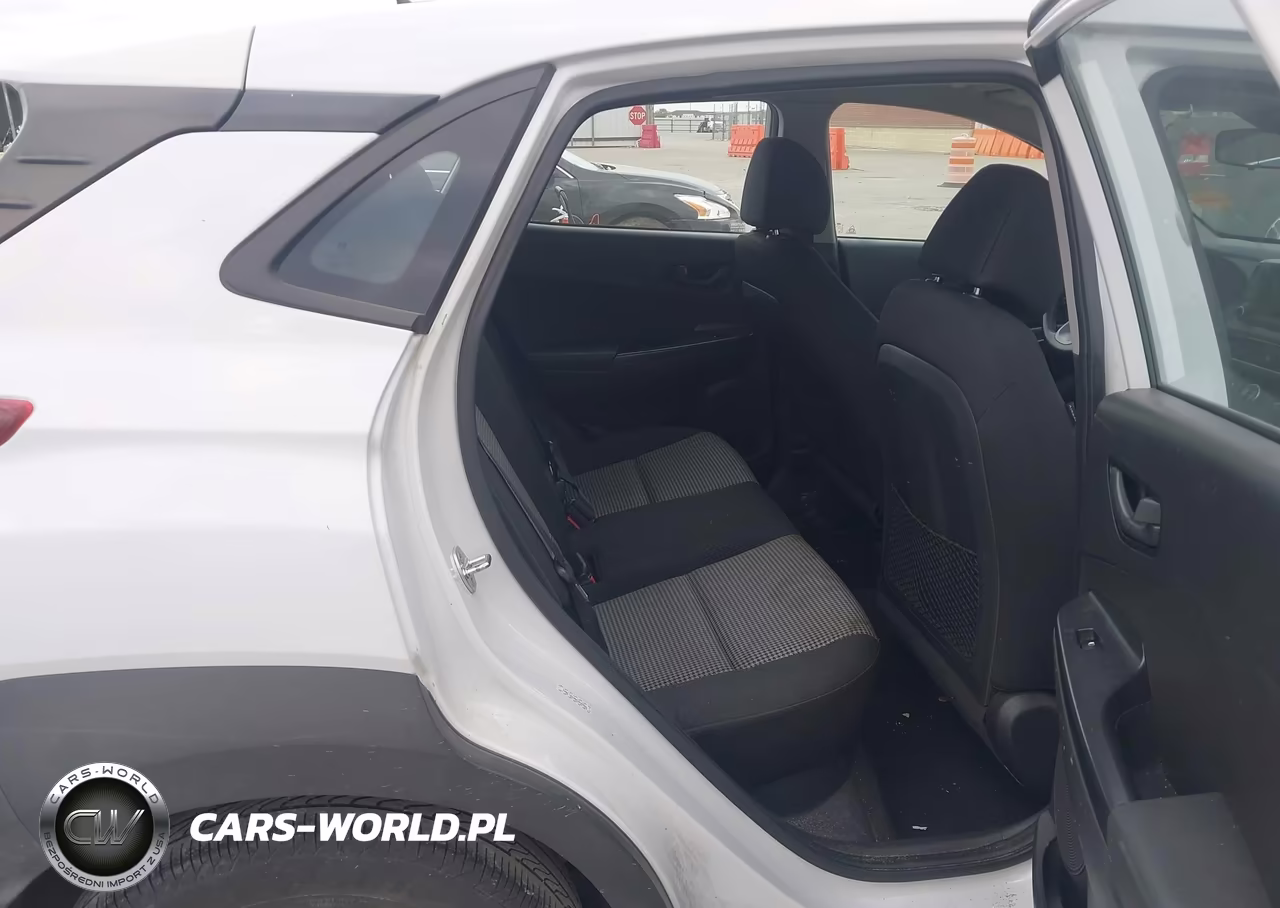 2019 Hyundai Kona Se VIN:KM8K12AA0KU235983 - 8