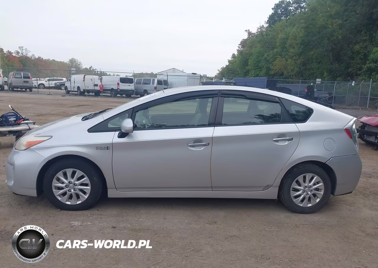2013 Toyota Prius Plug-In VIN:JTDKN3DP4D3035793 - 14