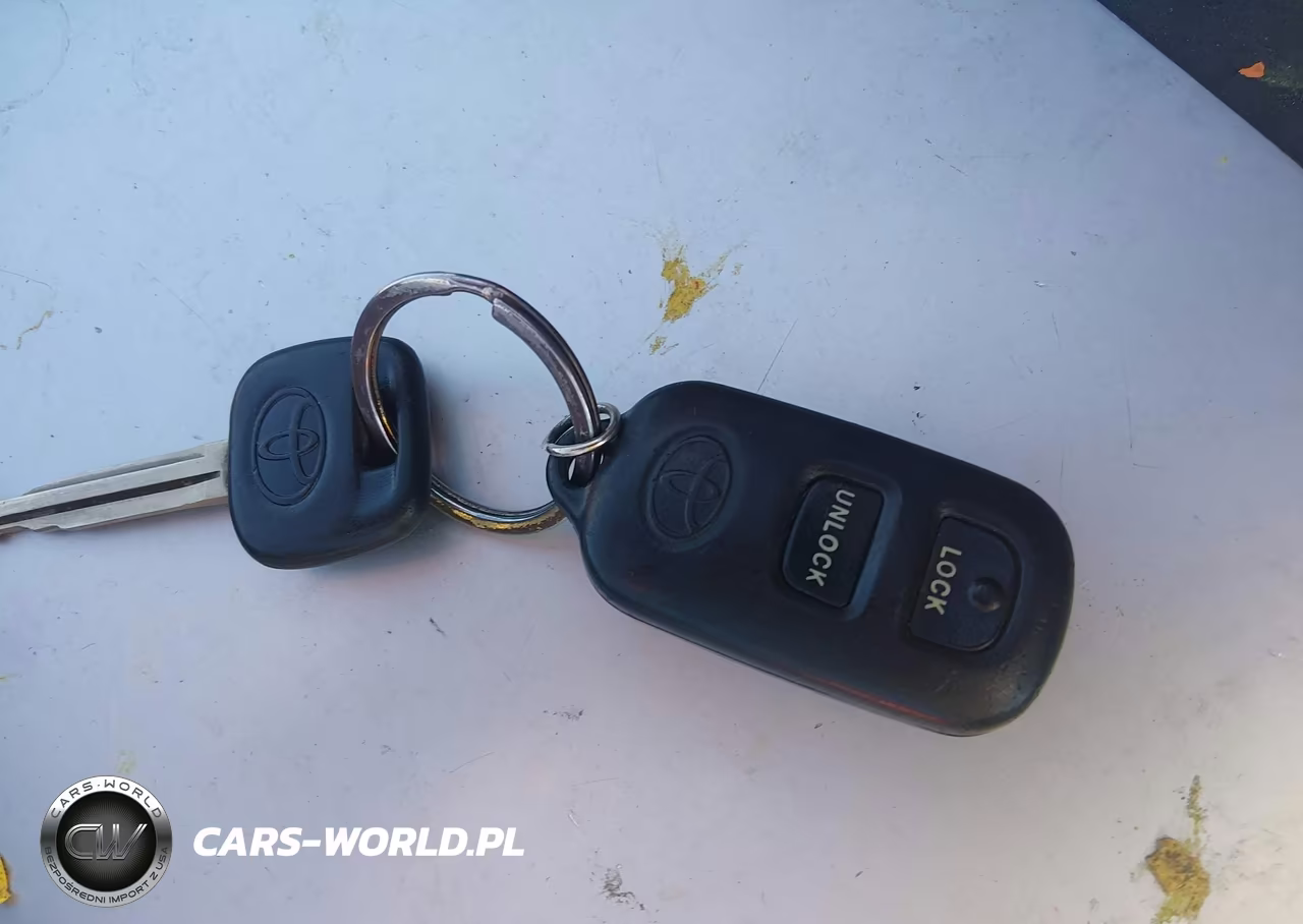 2004 Toyota Corolla Le VIN:JTDBR32E742028977 - 11
