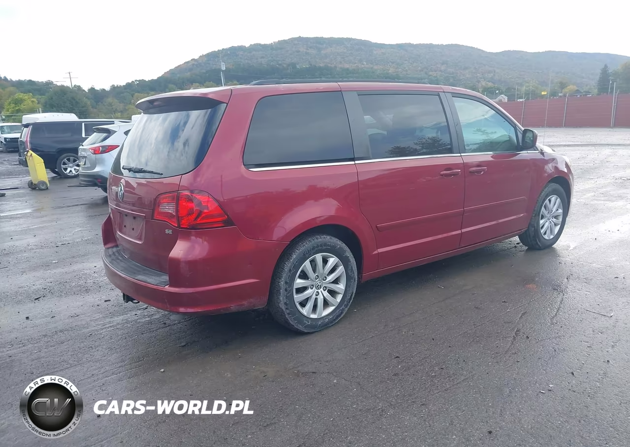 2012 Volkswagen Routan Se VIN:2C4RVABG8CR390512 - 4