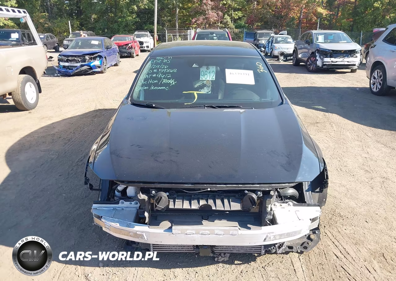 2022 Honda Accord Sport VIN:1HGCV1F33NA113773 - 13