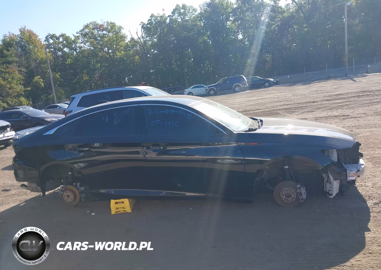 2022 Honda Accord Sport VIN:1HGCV1F33NA113773 - 14