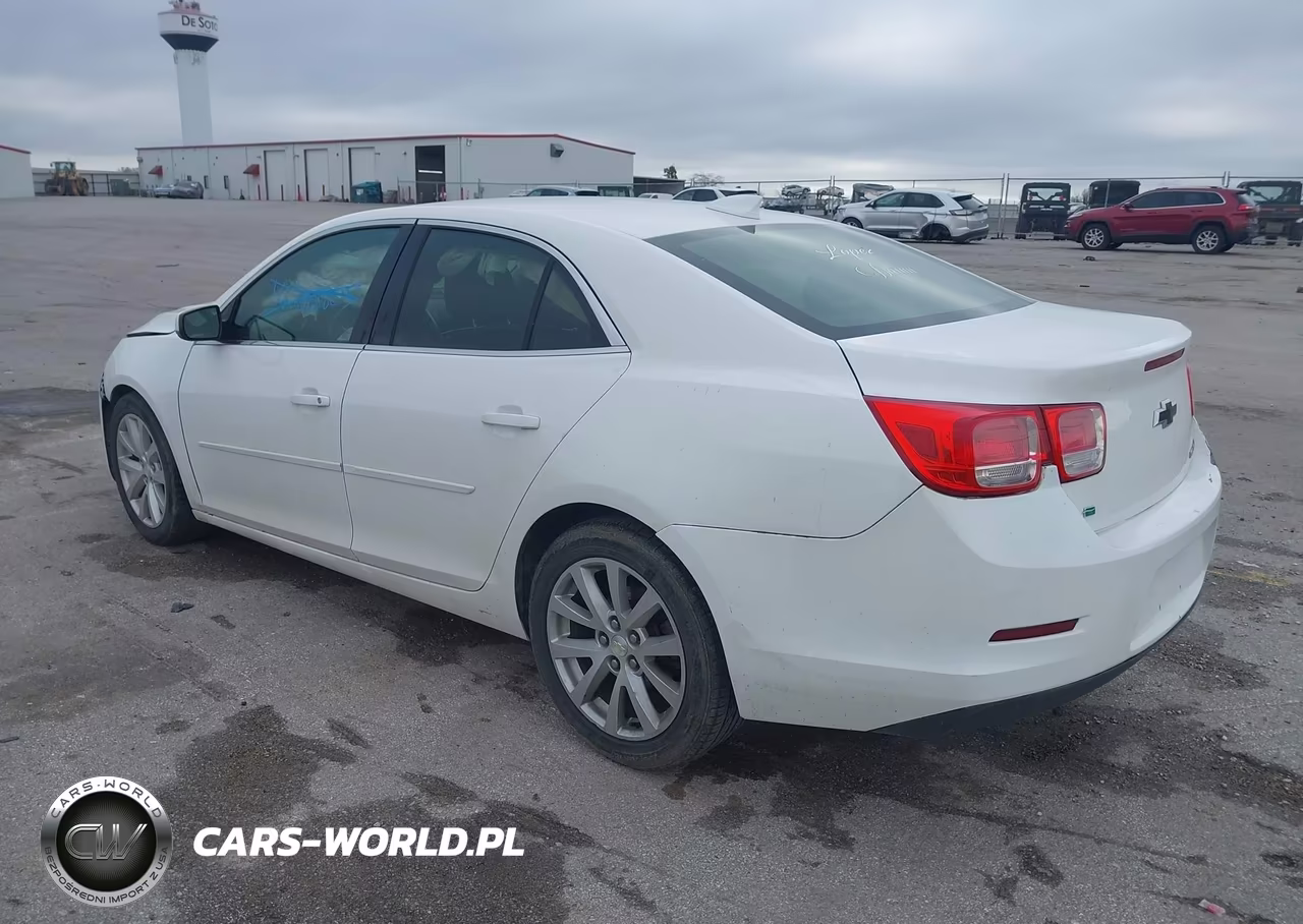 2015 Chevrolet Malibu 2Lt VIN:1G11D5SL2FF322036 - 3