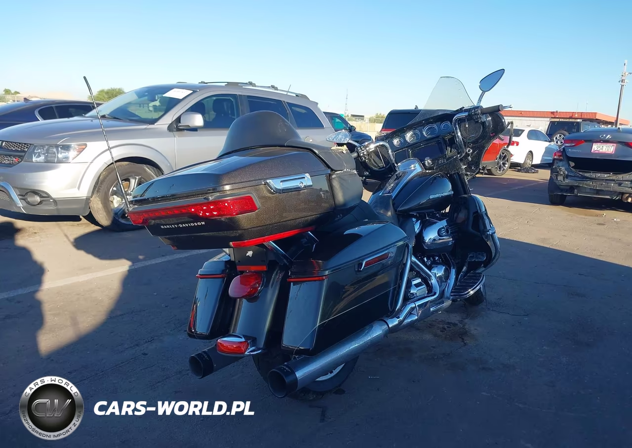 2020 Harley-Davidson Flhtk VIN:1HD1KEF18LB671886 - 4
