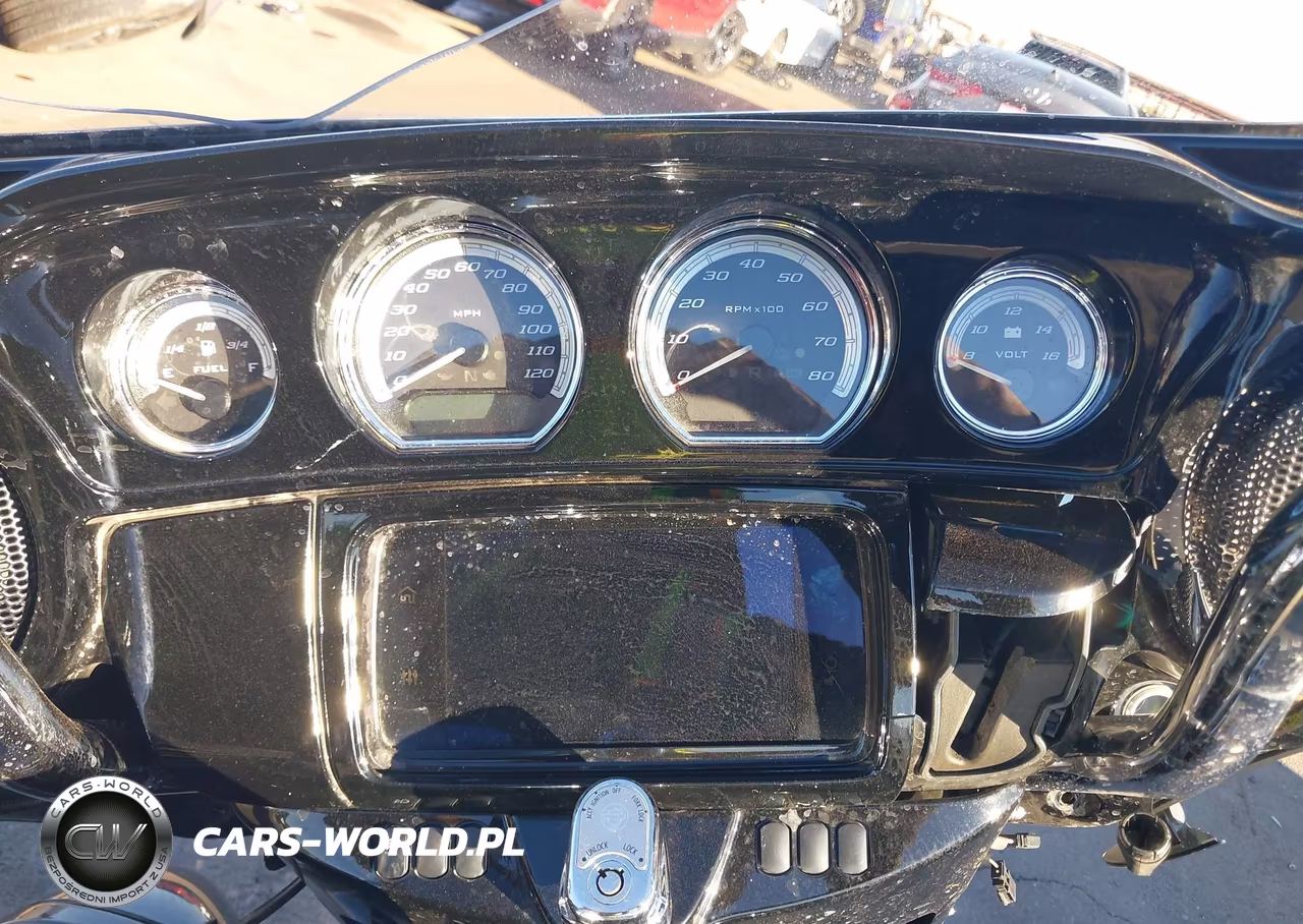 2020 Harley-Davidson Flhtk VIN:1HD1KEF18LB671886 - 7