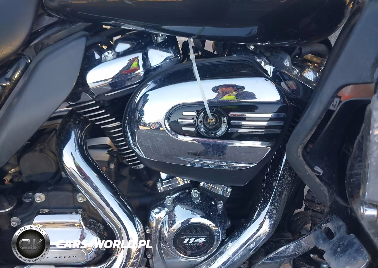 2020 Harley-Davidson Flhtk VIN:1HD1KEF18LB671886 - 8