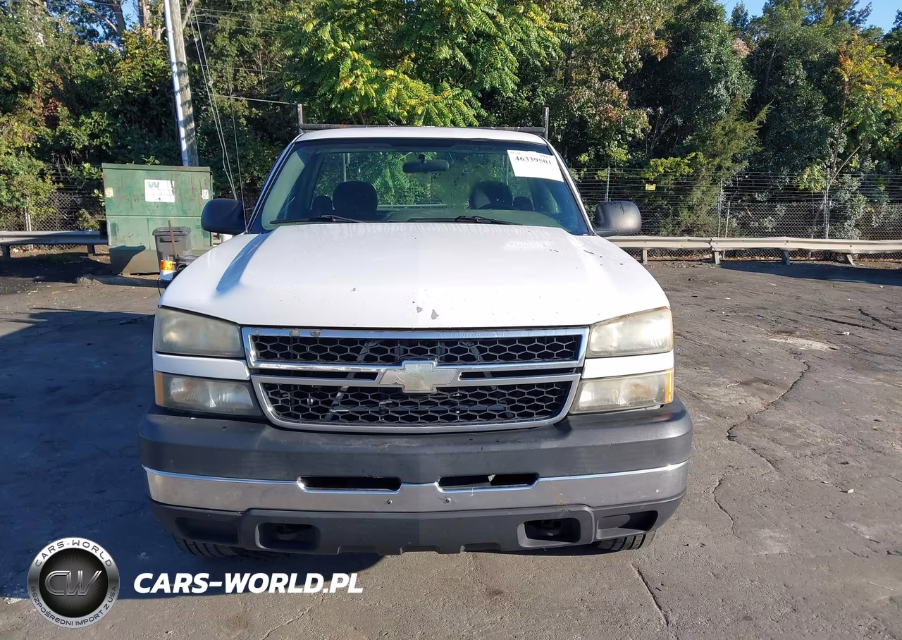 2007 Chevrolet Silverado 2500Hd Classic Work Truck VIN:1GCHC24U47E187405 - 12