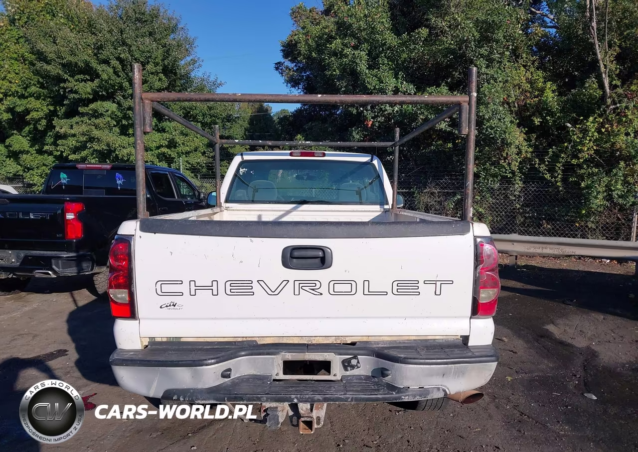 2007 Chevrolet Silverado 2500Hd Classic Work Truck VIN:1GCHC24U47E187405 - 16