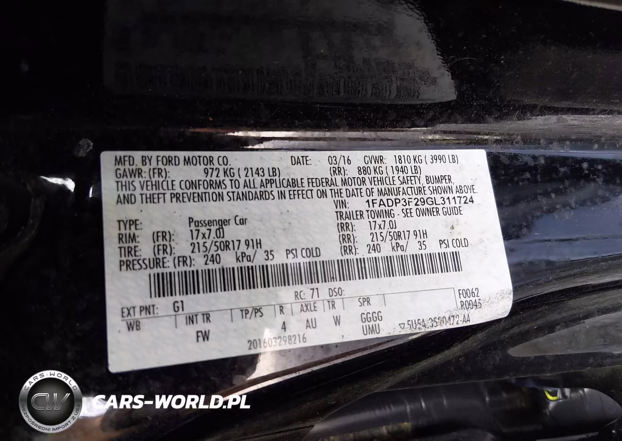 2016 Ford Focus Se VIN:1FADP3F29GL311724 - 9